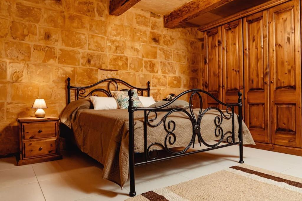 Enchanting 2Bdr Townhouse In Valletta Centre! Zewnętrze zdjęcie